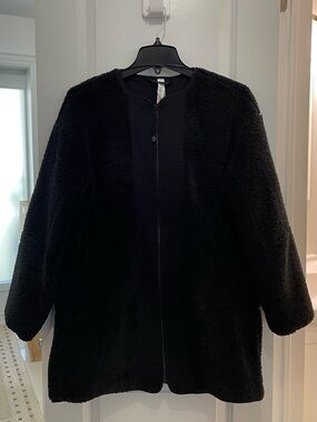 lululemon athletica Black Faux-Sherpa Zip-Up Coat